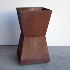 5 Corten Steel Vase Holder