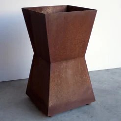 5 Corten Steel Vase Holder