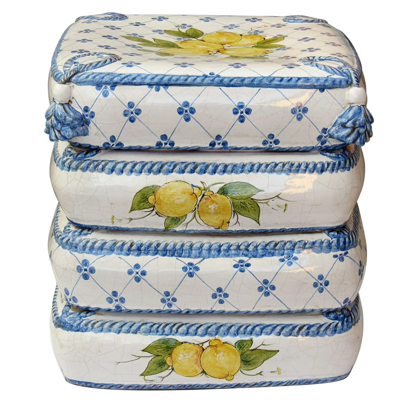 4 Cushion Mediterranean Seat Sculpture