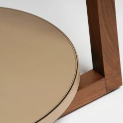Achille Valet Stand