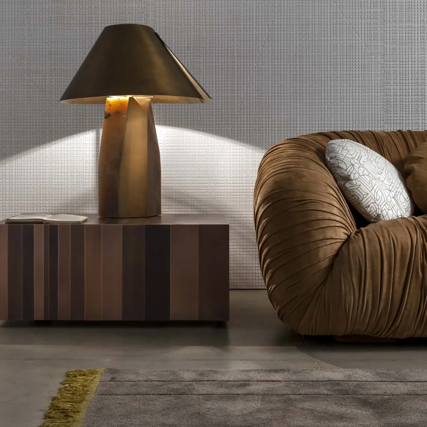 Ada Sculptural Brown Brass Table Lamp Cesare Arosio