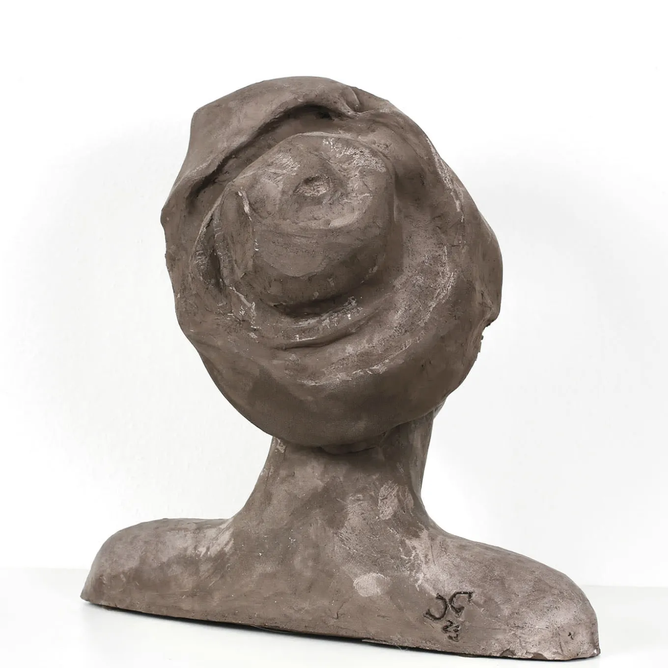 Agata Ceramic Sculpture