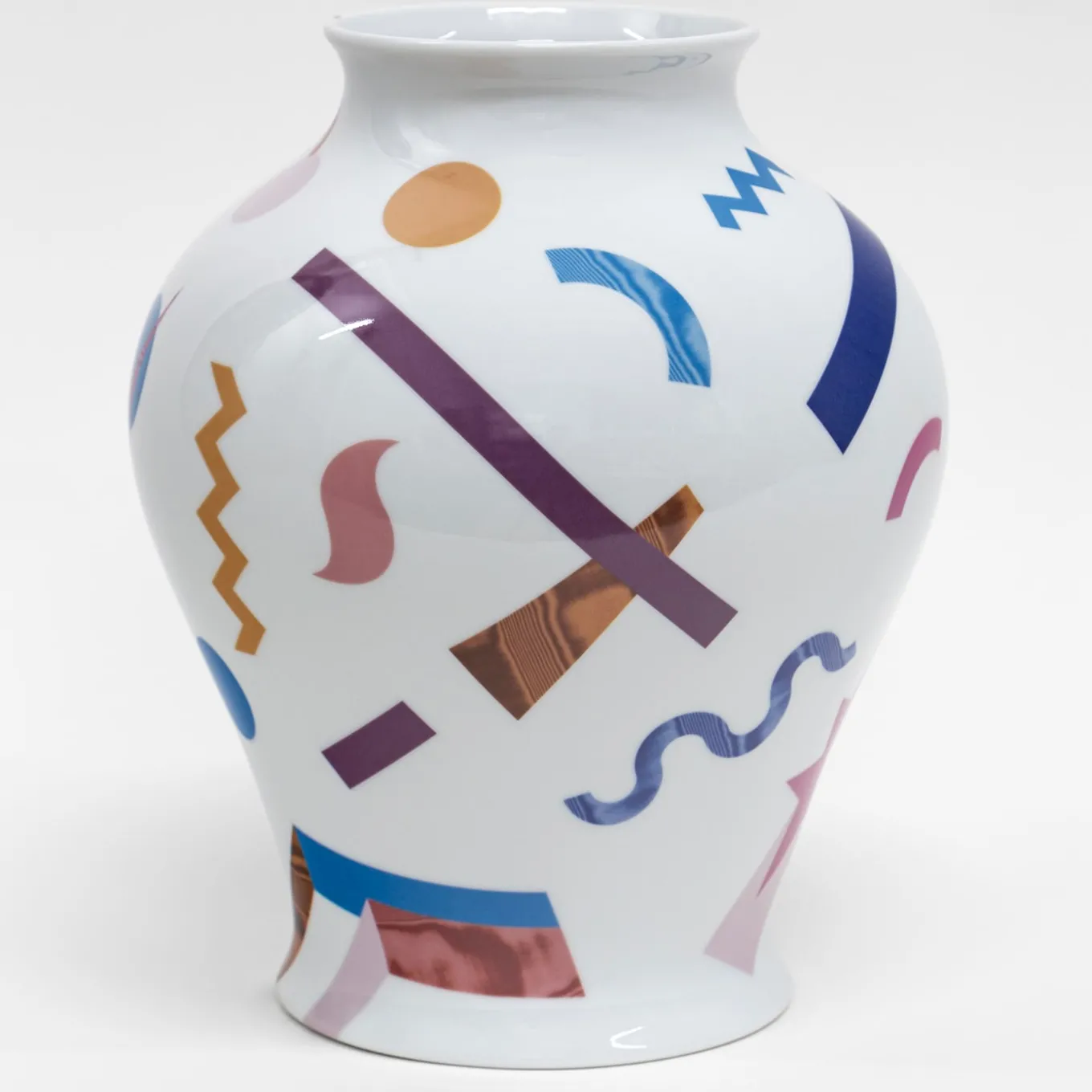 Alchimie Amphora Abstract Decor Porcelain Vase
