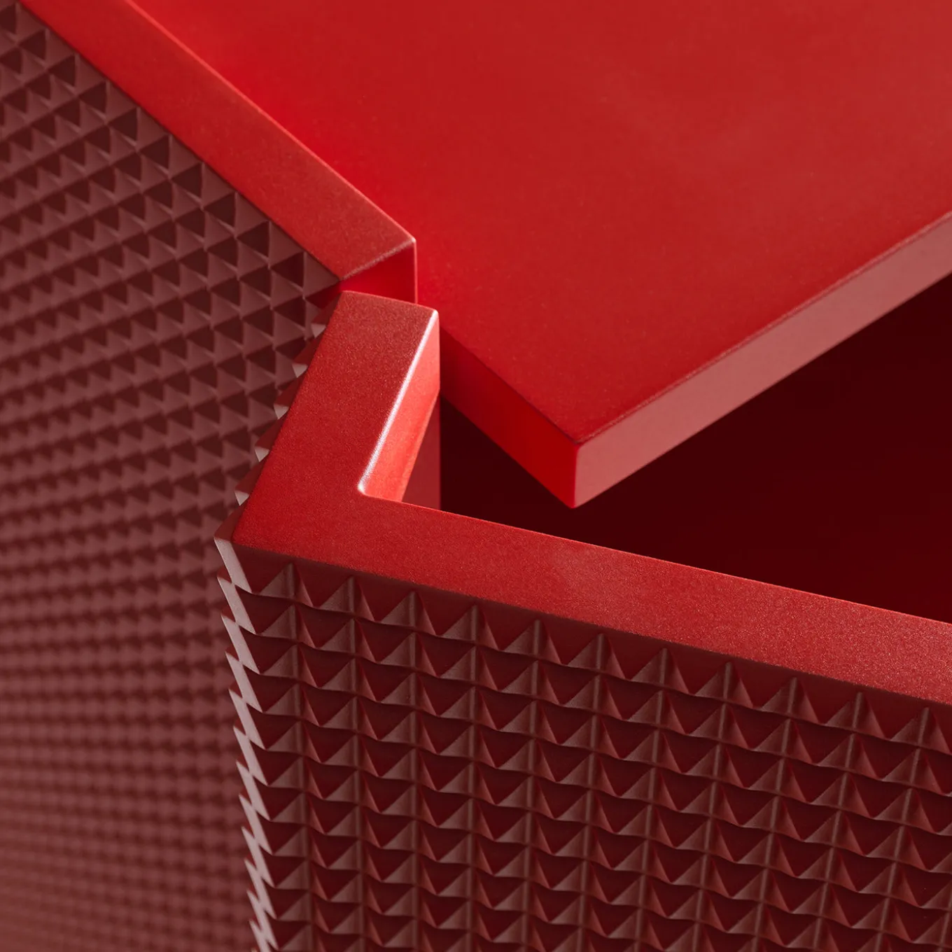 Alfama 1 Gradient Red Cabinet