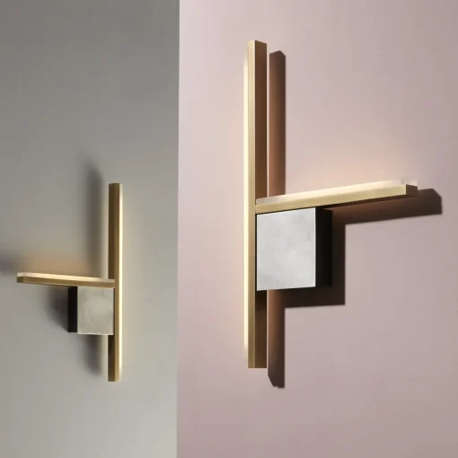 Almost Essence Brass Wall Lamp