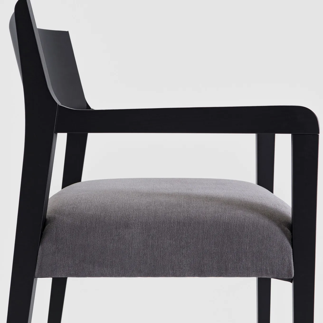Amarcord Anthracite Lounge Armchair by Umberto Bertoni