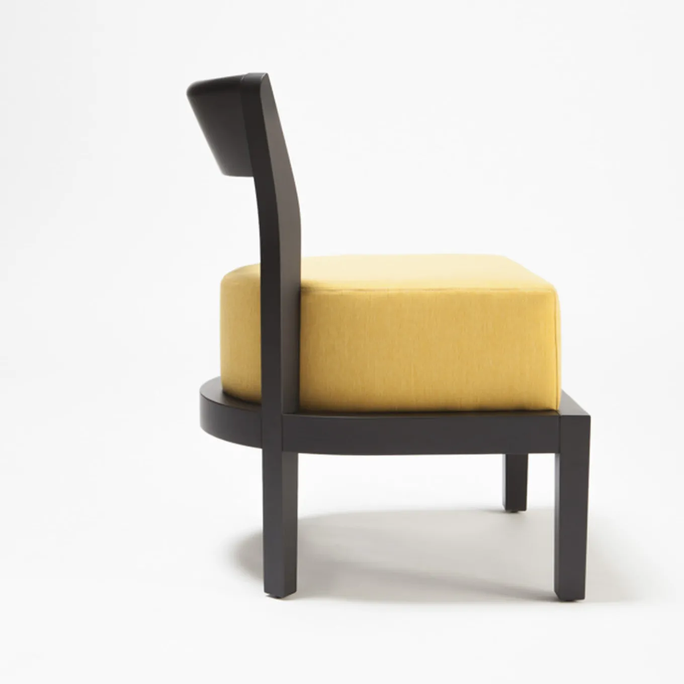 Amarcord O Chair by Umberto Bertoni