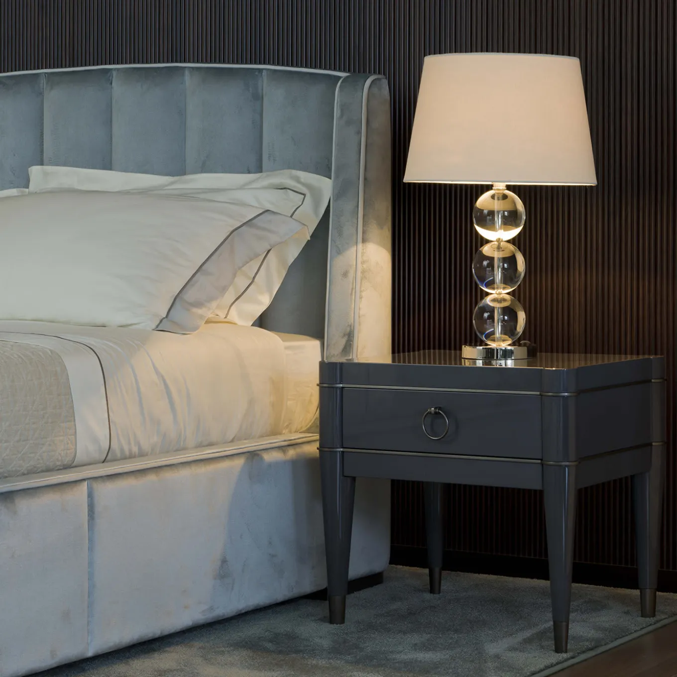 Ambra Nightstand