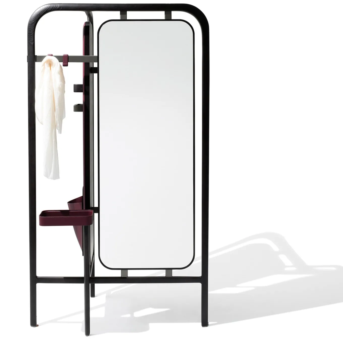 Amiral Mirror and Screen