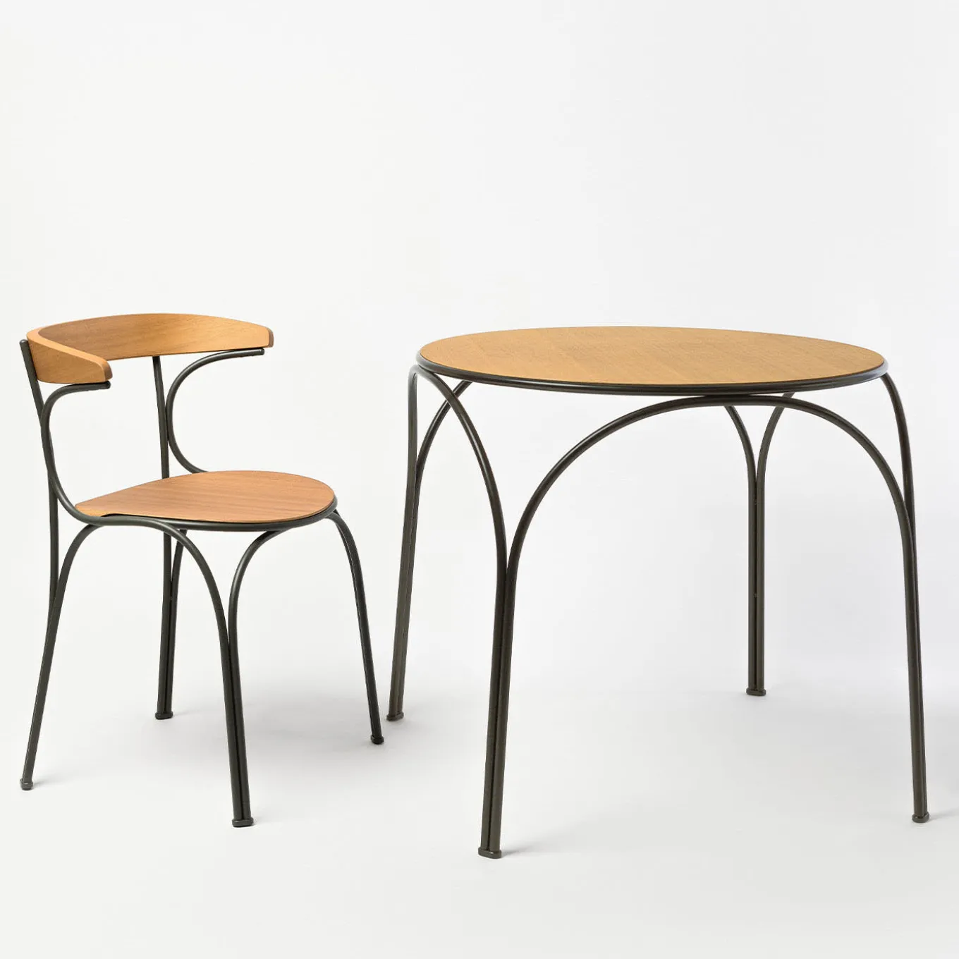 Ample Green Outdoor Bistrot Table by Nichetto Studio