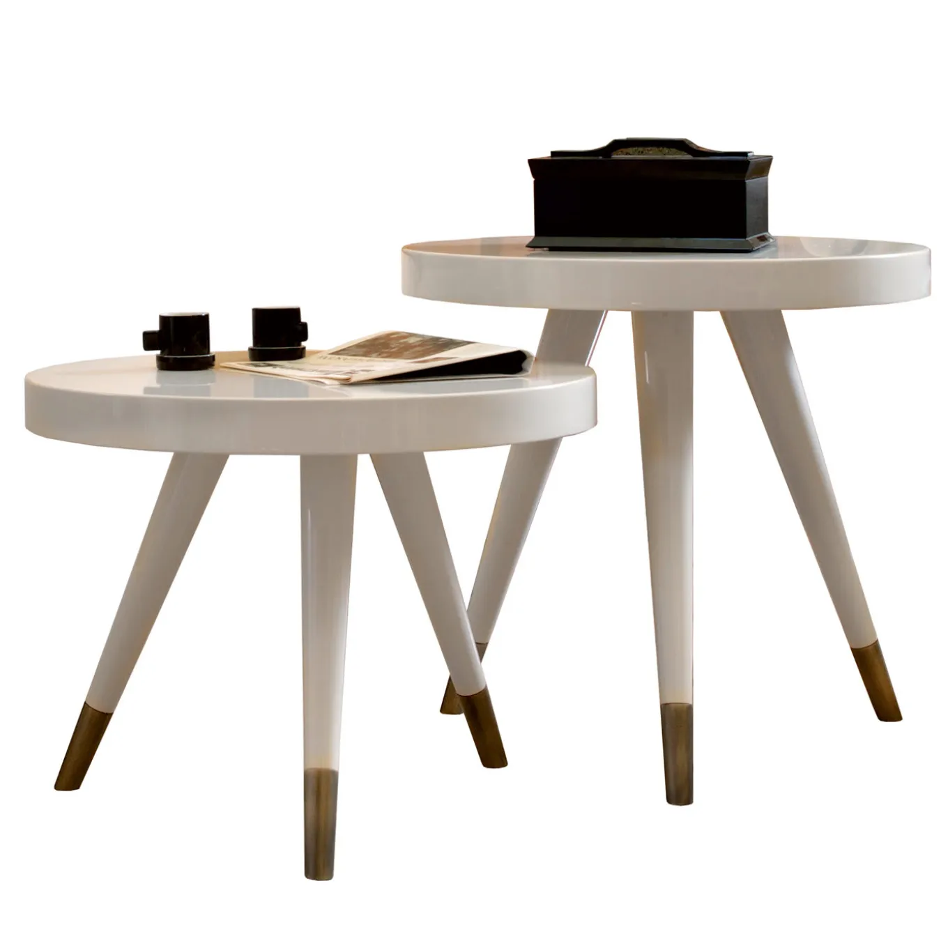 Andrea Gueridon Set of 2 Nesting Tables