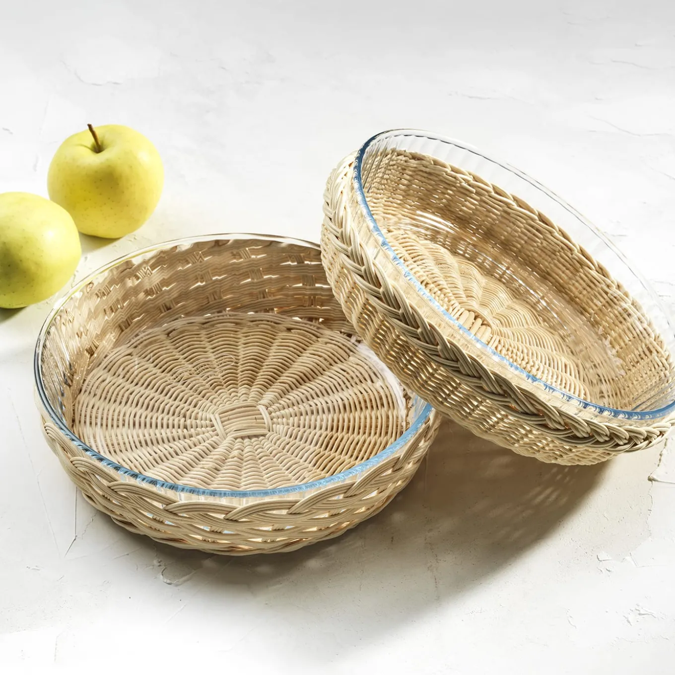 Anemone Wicker Cake Pan Basket