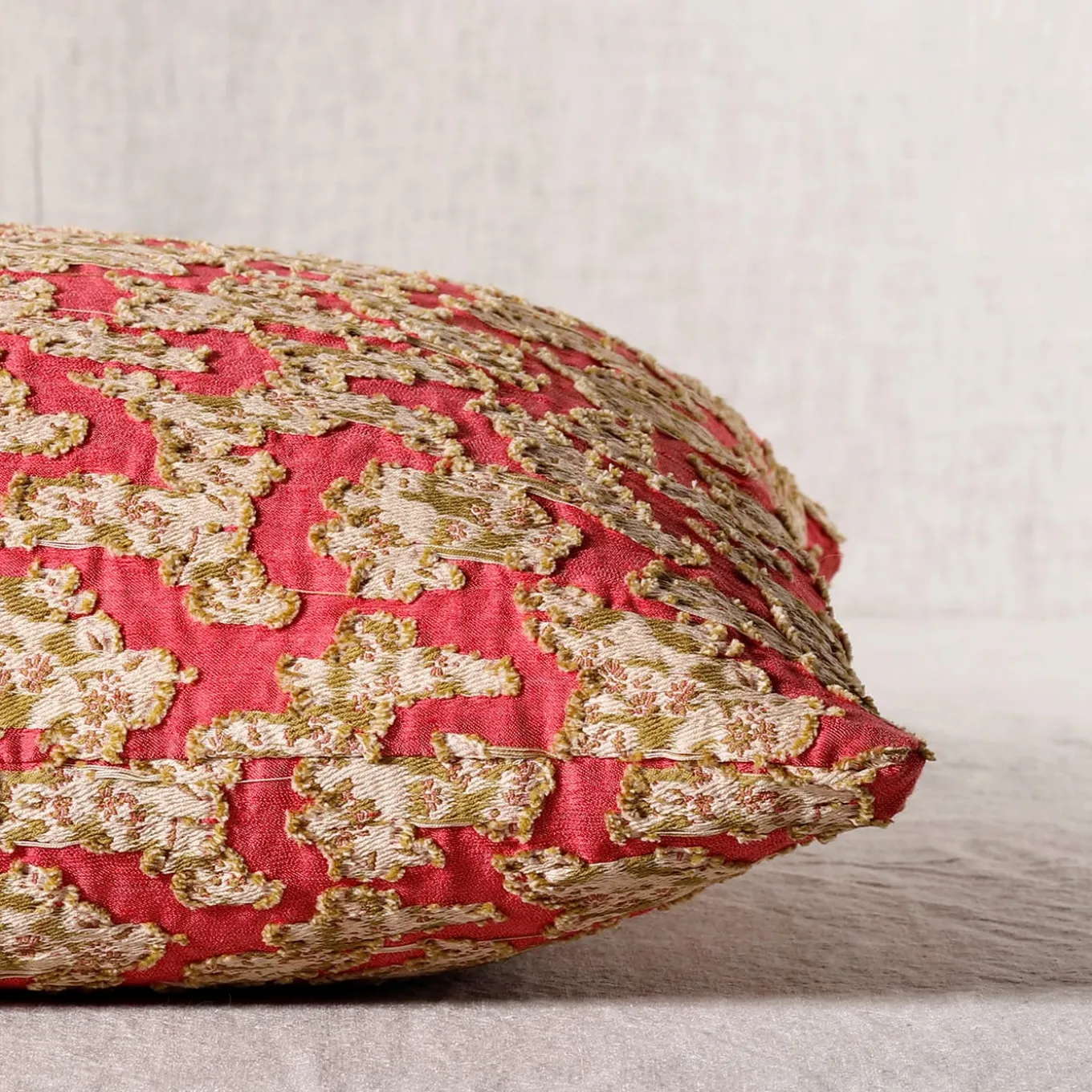 Arete Rectangular Cushion