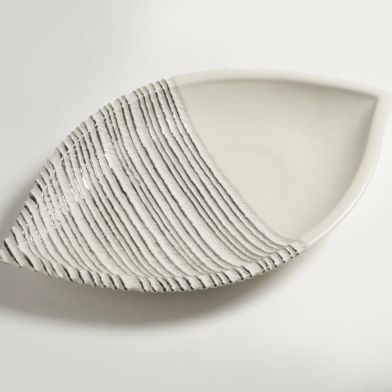 Argo' Platinum Centerpiece
