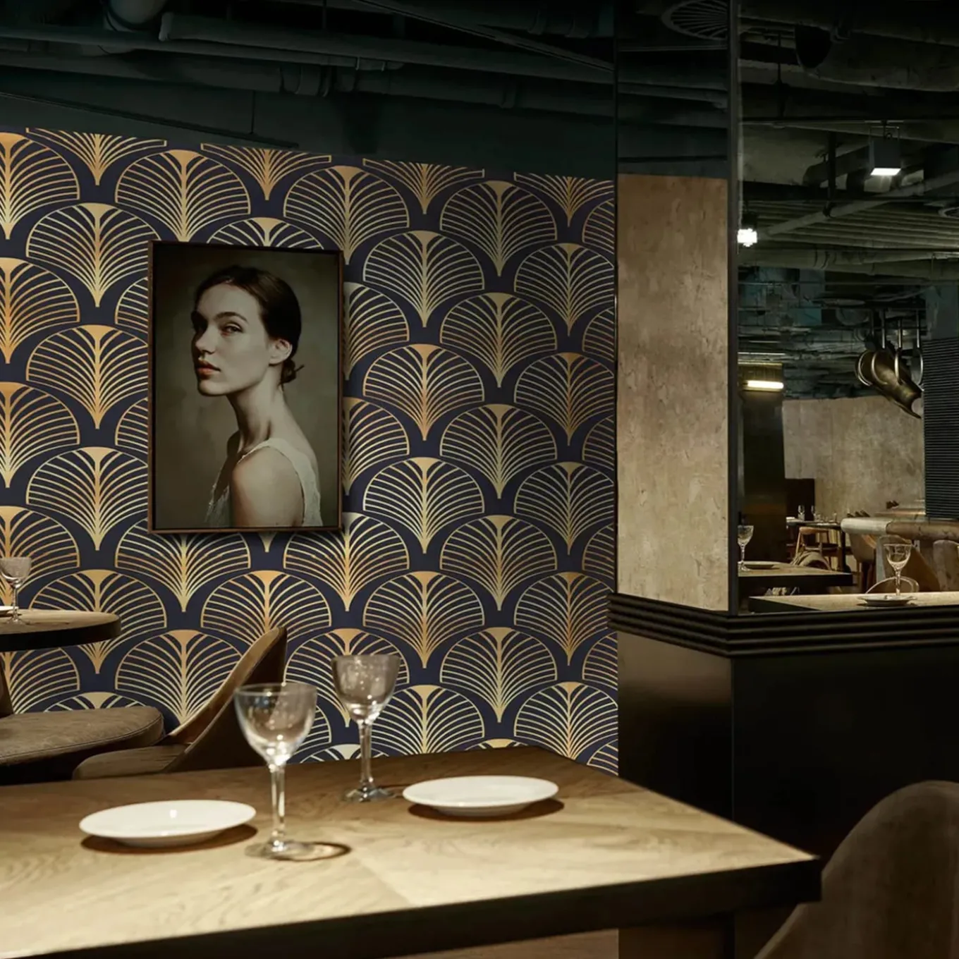 Art Deco Wallpaper in Vintage Style