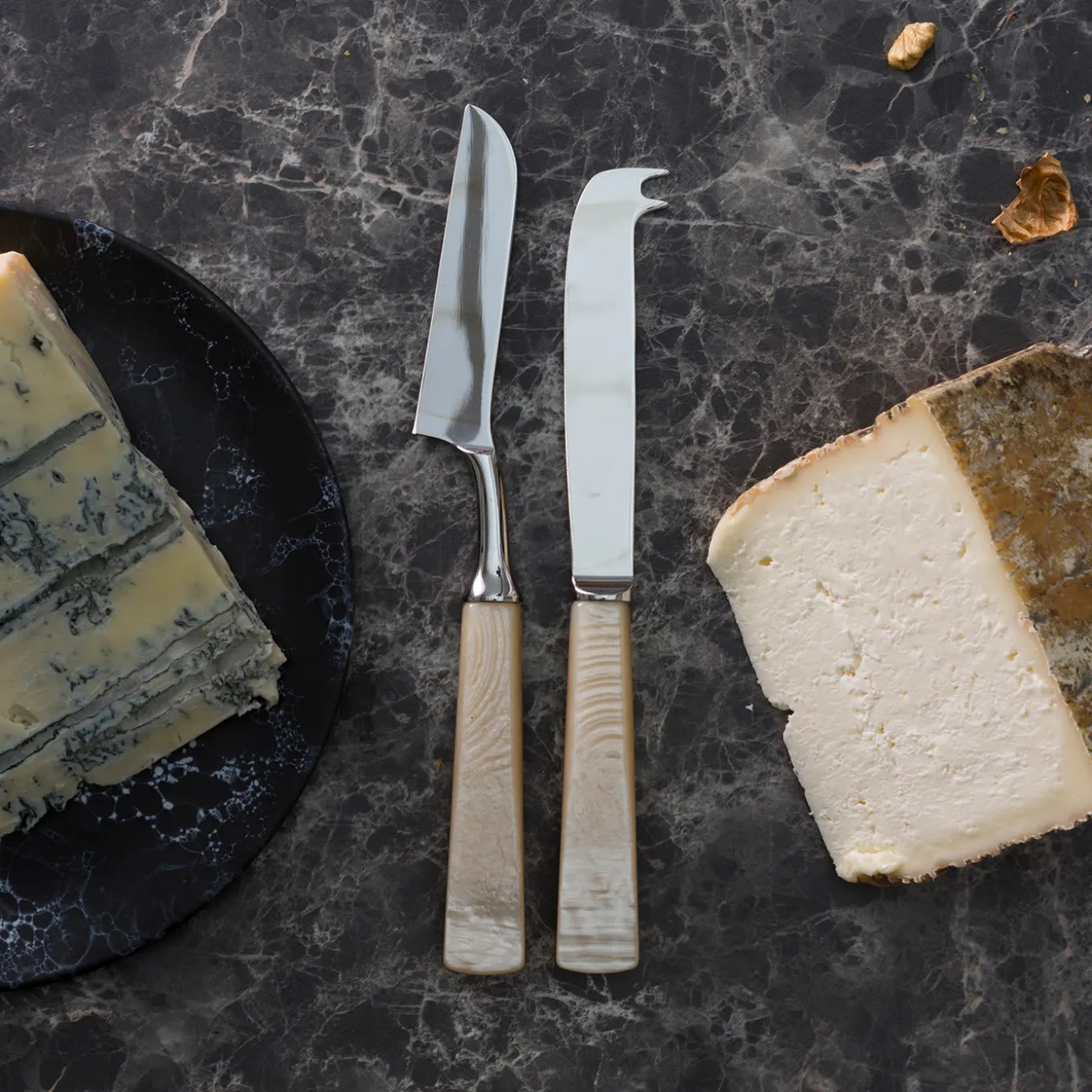 Atlas Set of 3 Cheese Knives