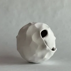 Attimo White Patinated Terracotta Sculpture