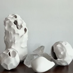 Attimo White Patinated Terracotta Sculpture