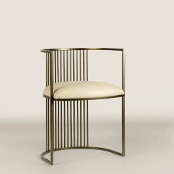 Aura Chair
