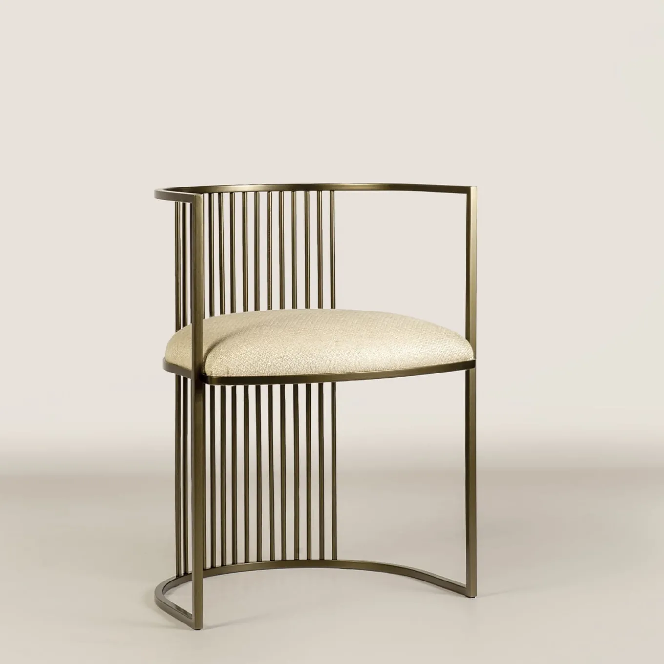 Aura Chair