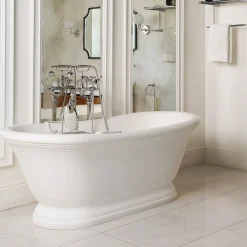 Aurora White Bathtub