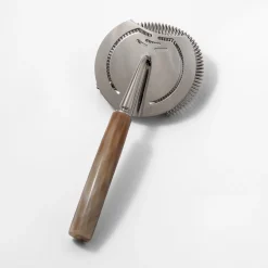 Bar Strainer in Natural Horn