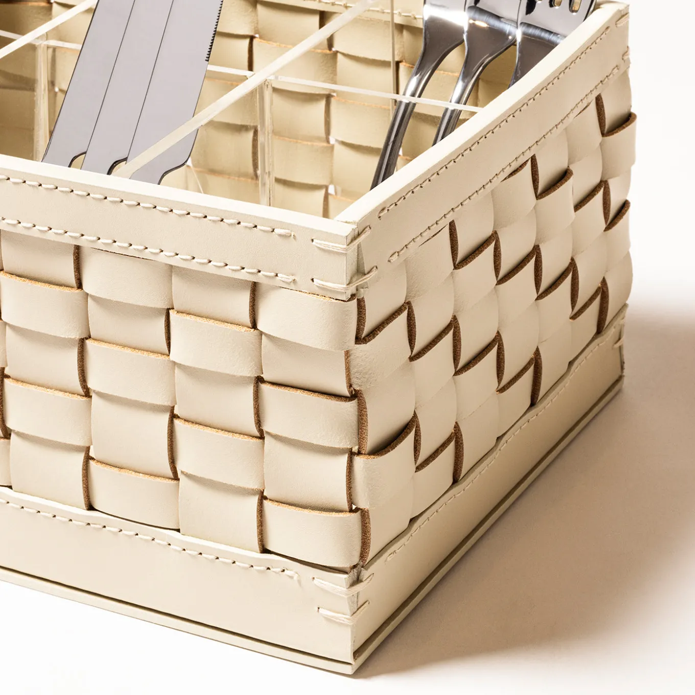 Barcellona Ivory Leather Cutlery Holder