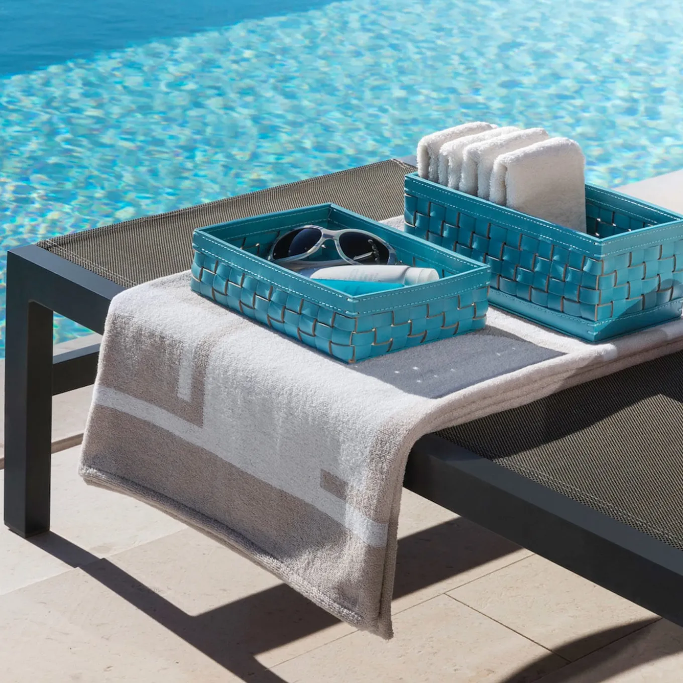 Barcelona Basket Rectangular High for Indoor &Outdoor