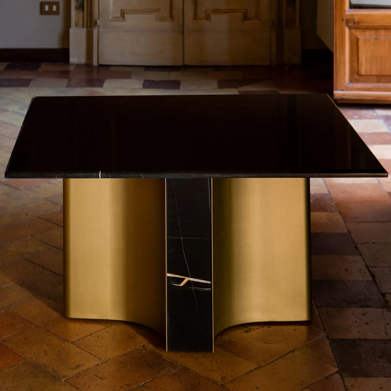 Barso Q Sahara Noir Marble Coffee Table by Paolo Ciacci