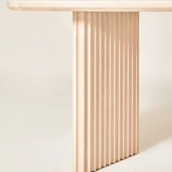 Basalto Natural Ash Table