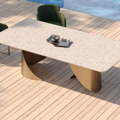 B-CHAIR Modern Green Outdoor Armchair