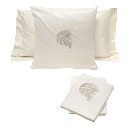 Beige Bed Linen & Pillows Set #1