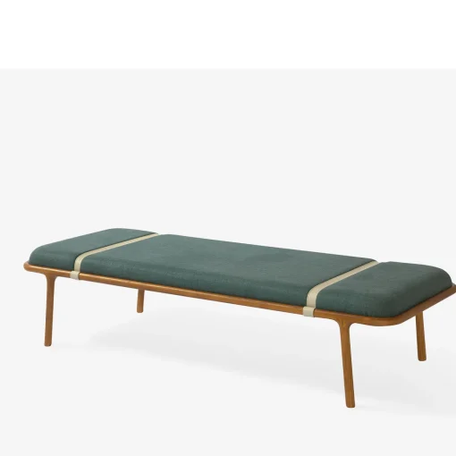 Belts Extra Large Bench