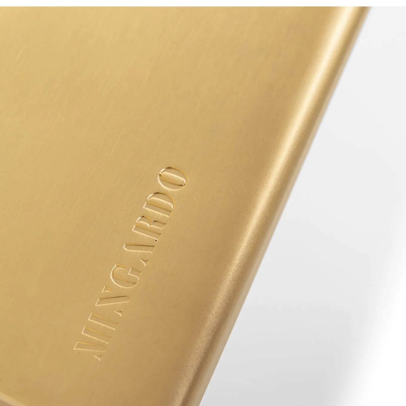 Bendy Shelf by Studiopepe