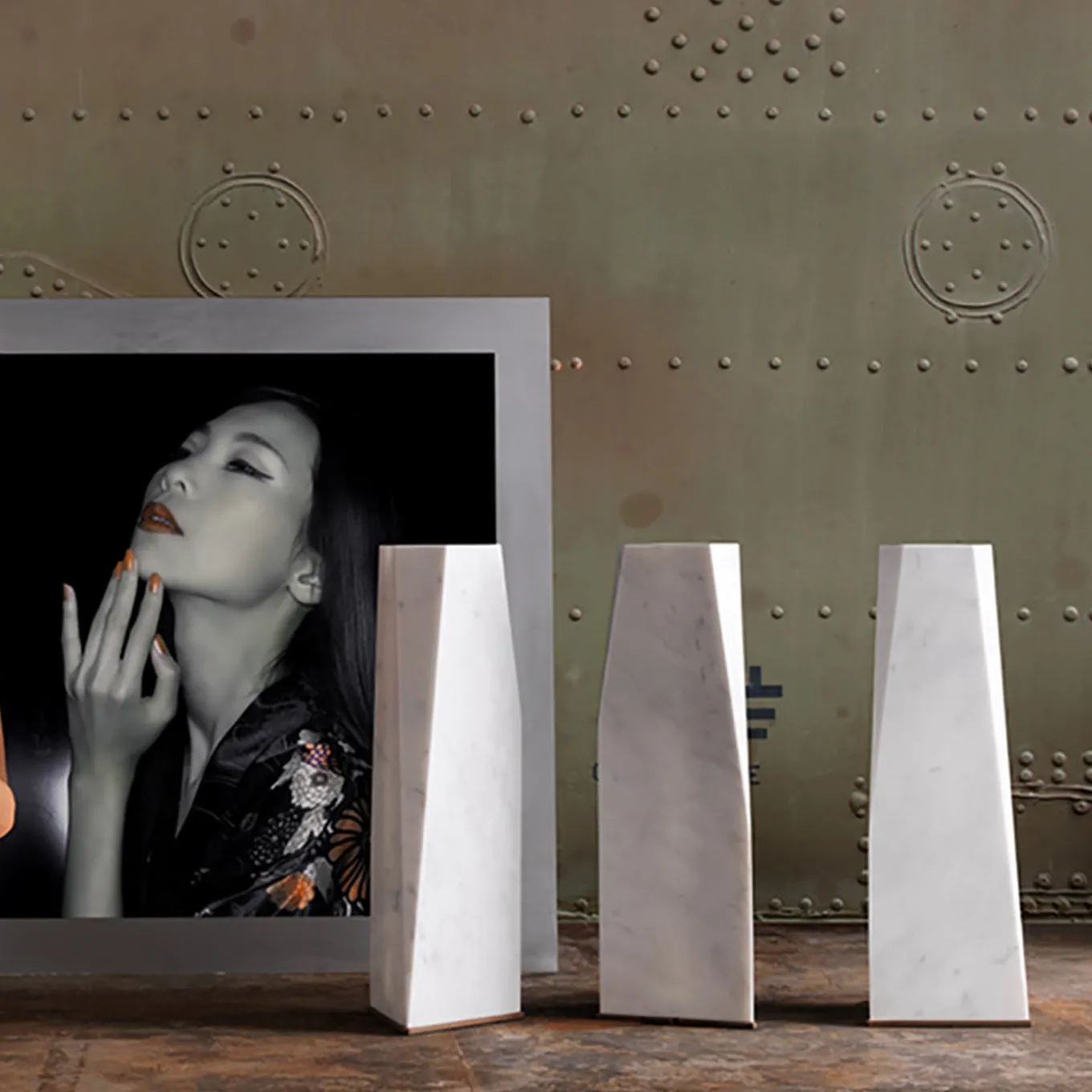 Bernulla White Floor Lamp by Tobia Scarpa Architect