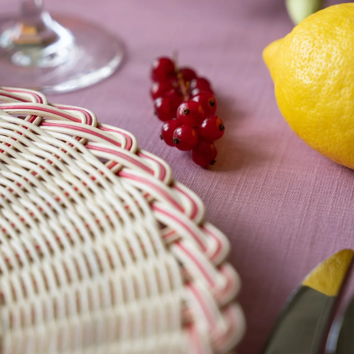 Bicolor Wood Straw Charger Plate in Geranium Pink