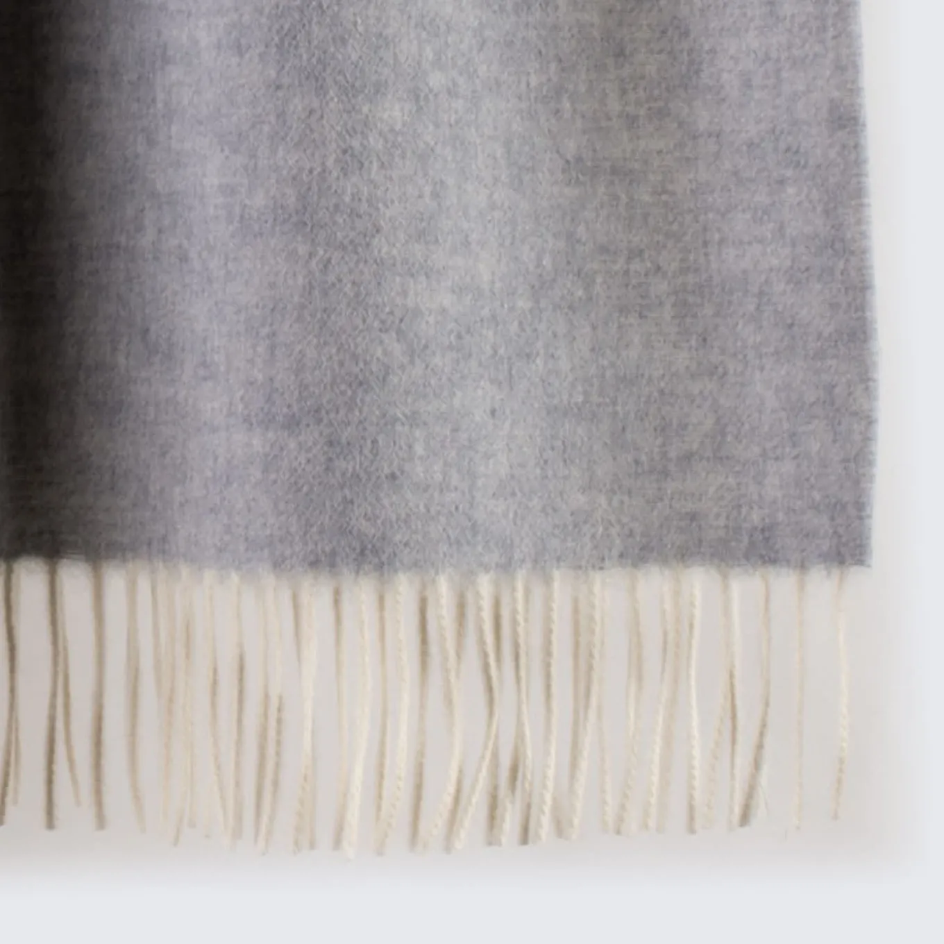 Biella Pearl Gray Blanket