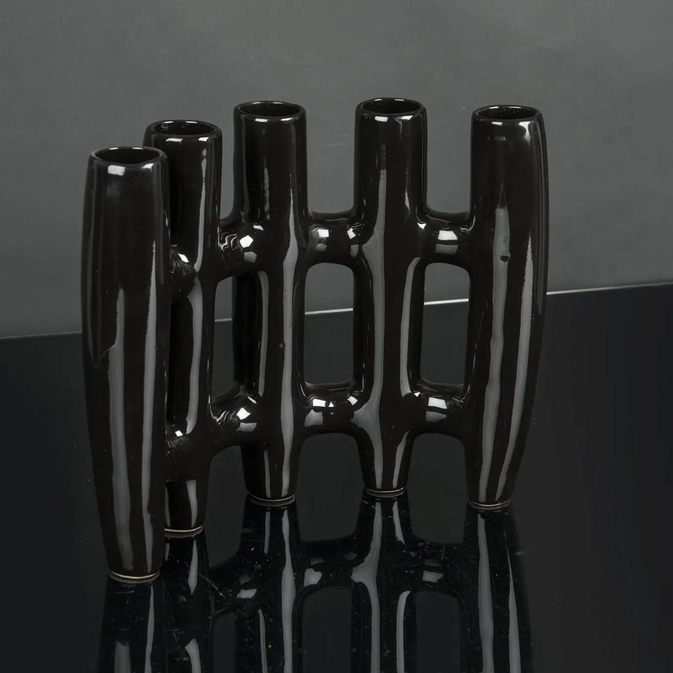 Black Bud Vase