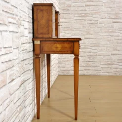 Bonher-du-Jour Walnut Desk