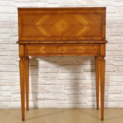 Bonher-du-Jour Walnut Desk