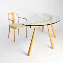 Boomerang Curved Transparent Glass Desk by Enzo Mari