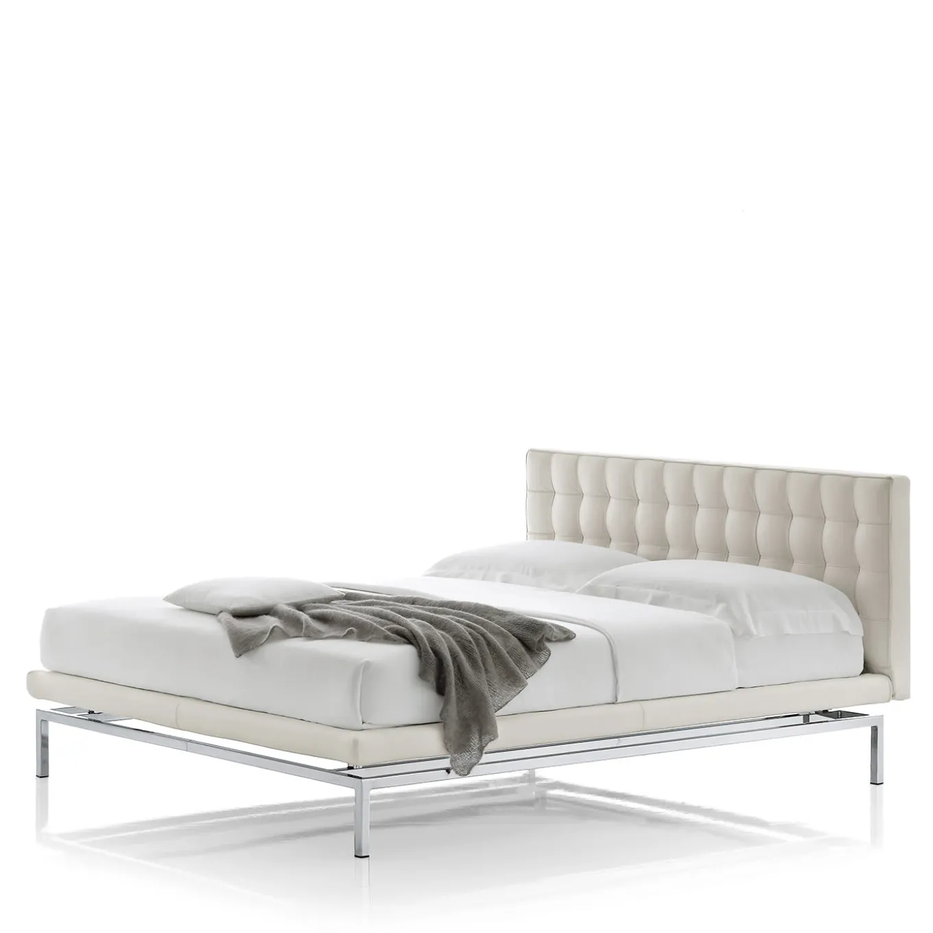 Boss Bed Low by Bruno Rainaldi