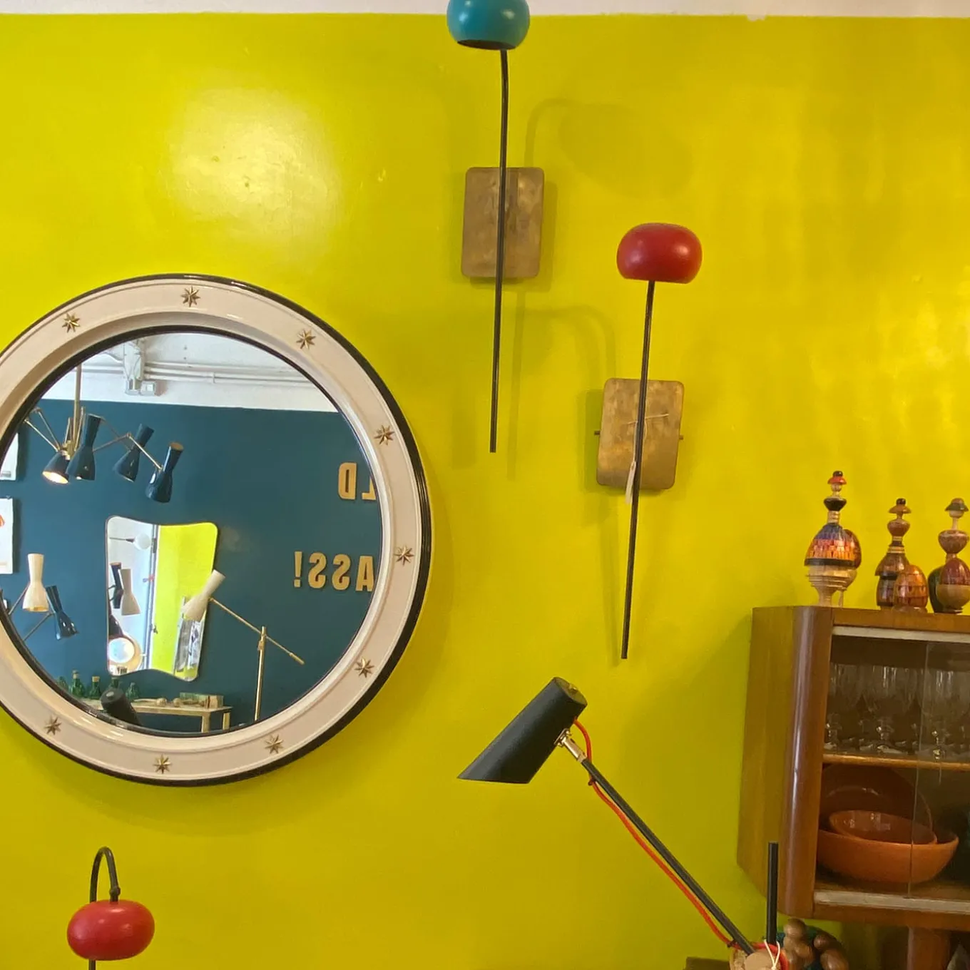 B'Tulip Turquoise and Gold Leaf Sconce