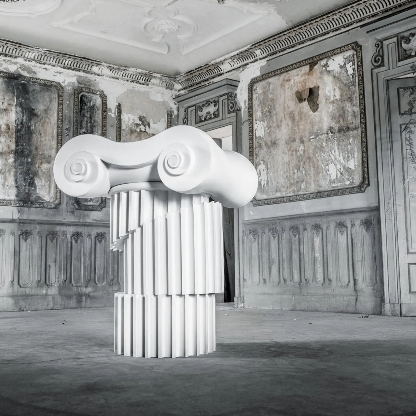 Capitello Limited Edition Chaise Longue by Studio 65