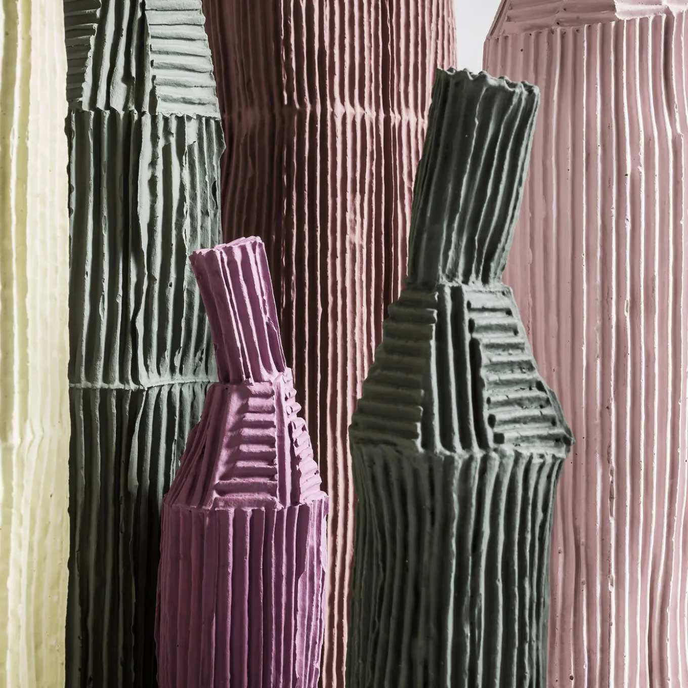 Cartoccio D8/Bimba Decorative Bottle