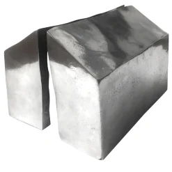 Casa Divisa Bookends