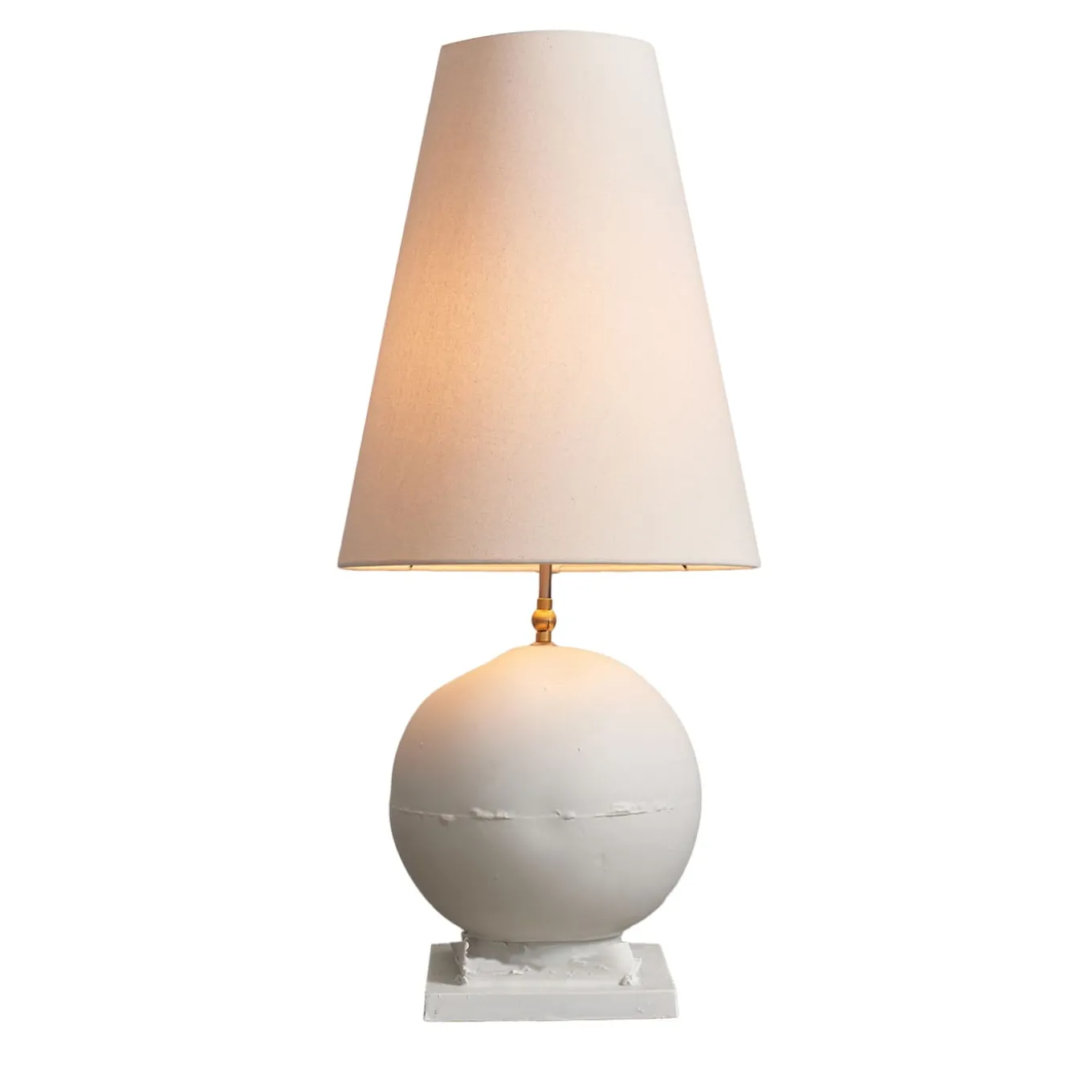 Cassola white sand ceramic table lamp