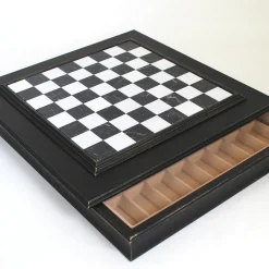 Chess Set Adorned with Arabesques