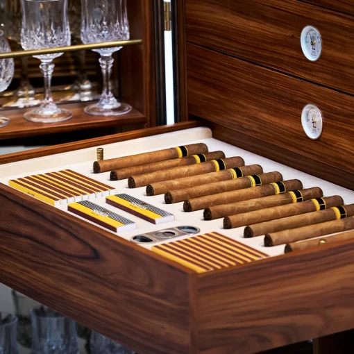 Chicago Cigars Showcase Trunk