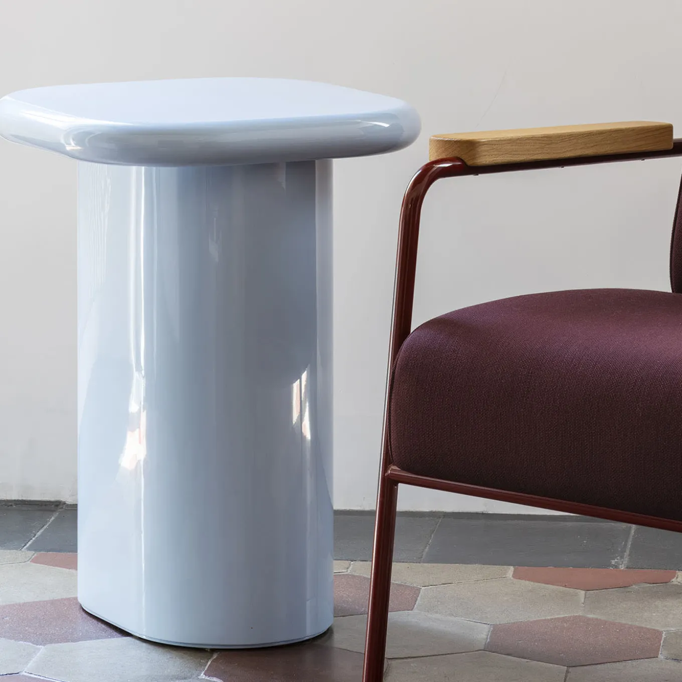 Chiodino Light Blue Side Table